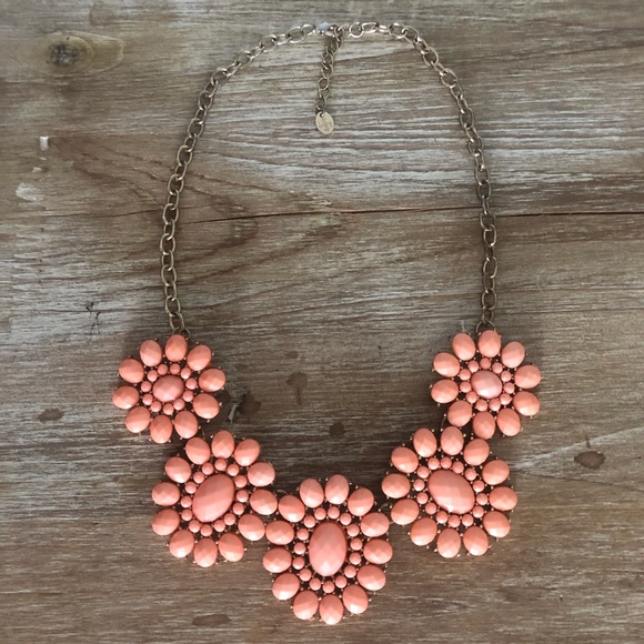 Statement Necklace - Picture 5 of 5